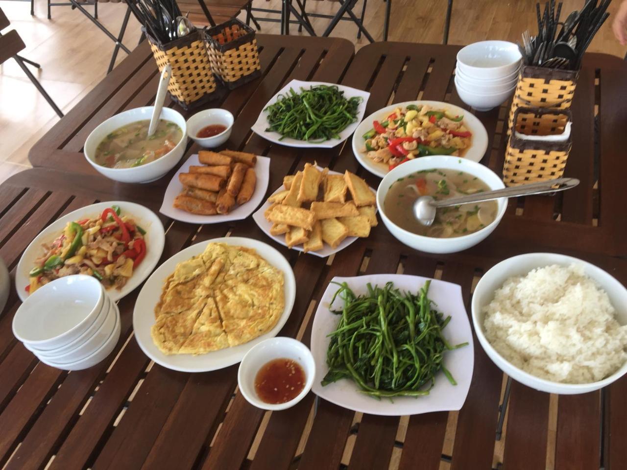 Sunshine Homestay Phong Nha Exterior foto